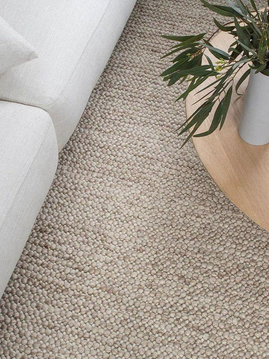 deep-pile wool/wool-blend rug